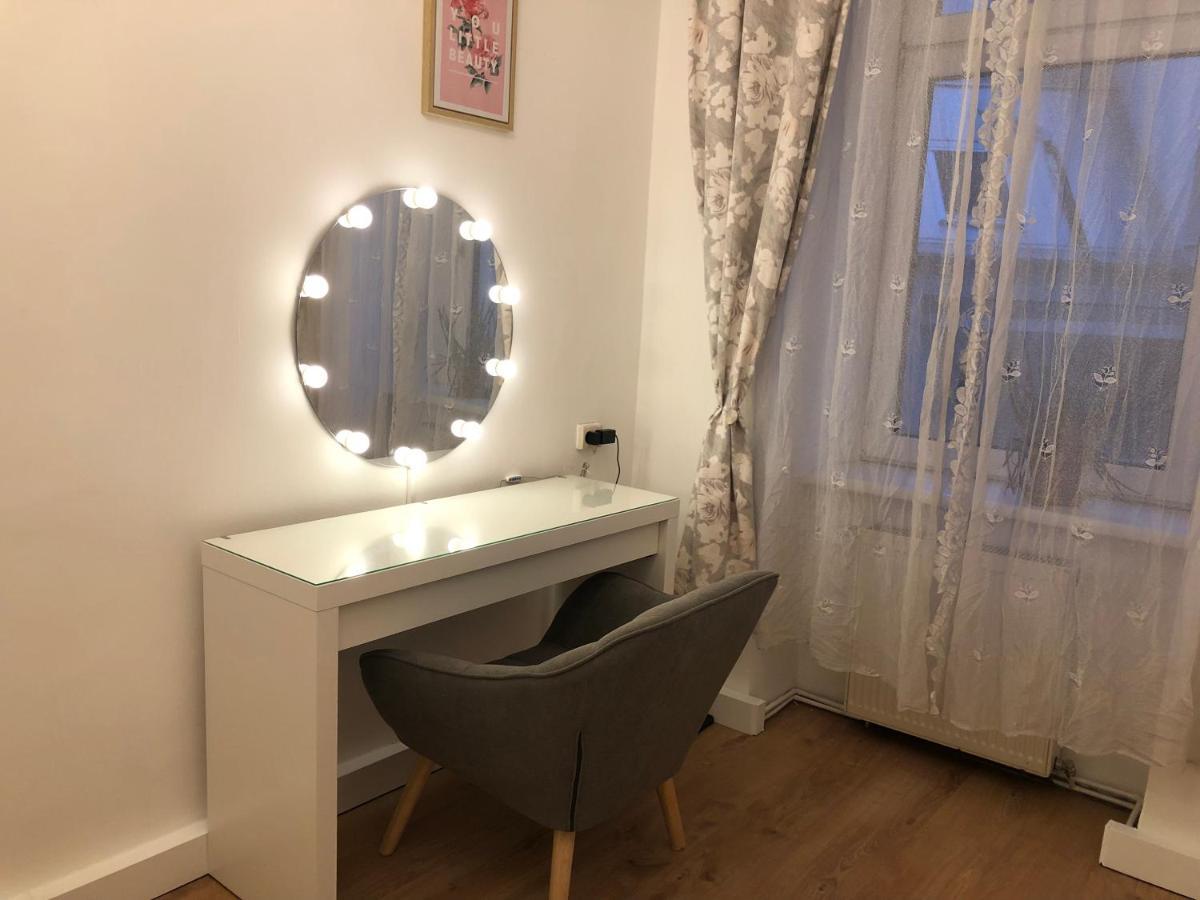 Central Apartment Near Subway Station 2 Вена Экстерьер фото
