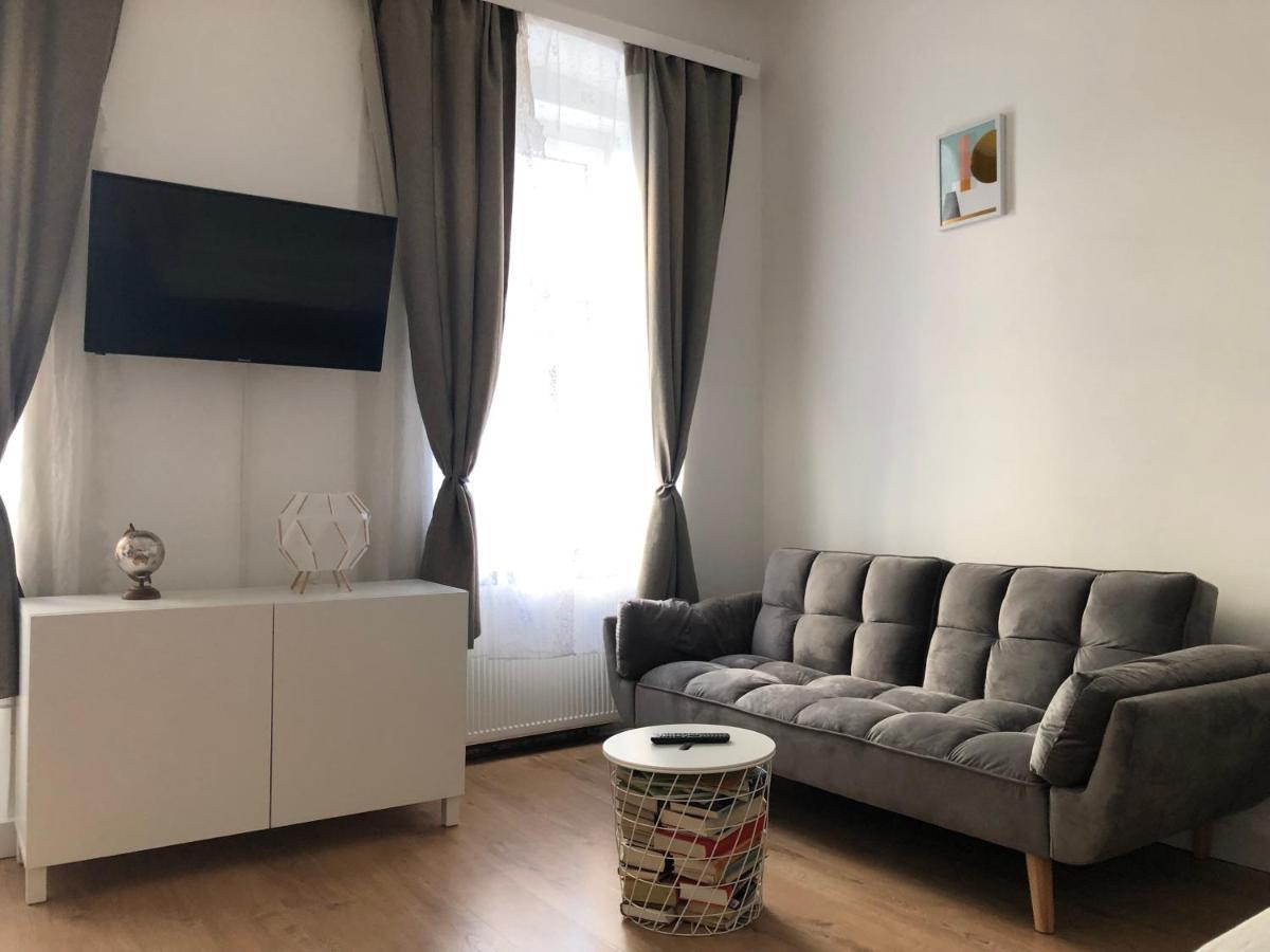 Central Apartment Near Subway Station 2 Вена Экстерьер фото