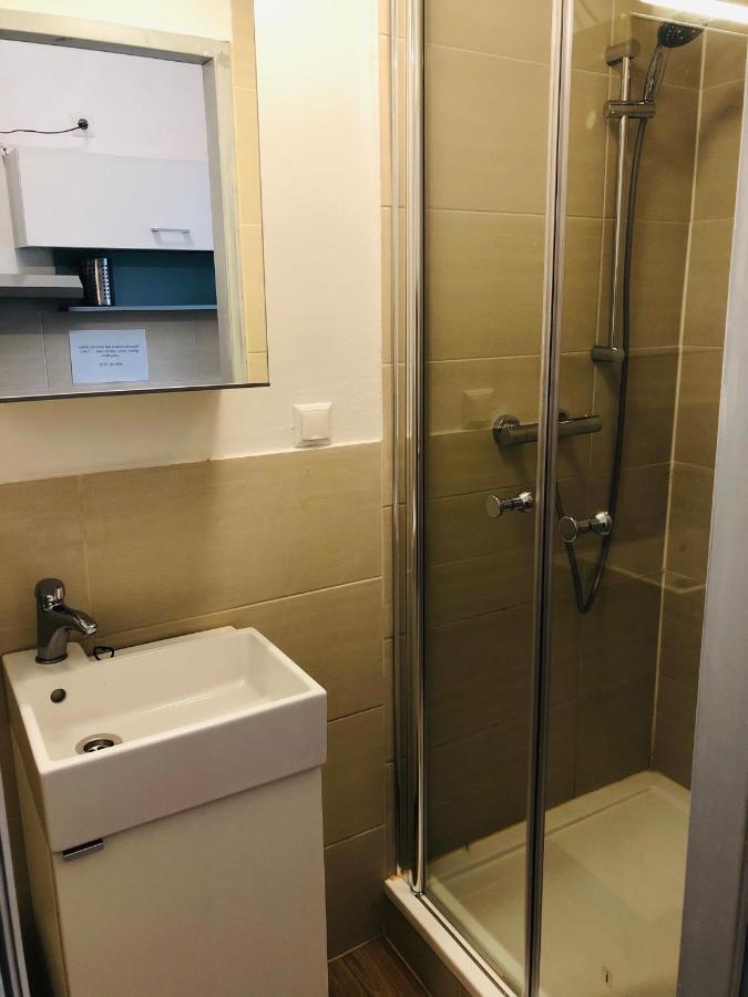 Central Apartment Near Subway Station 2 Вена Экстерьер фото